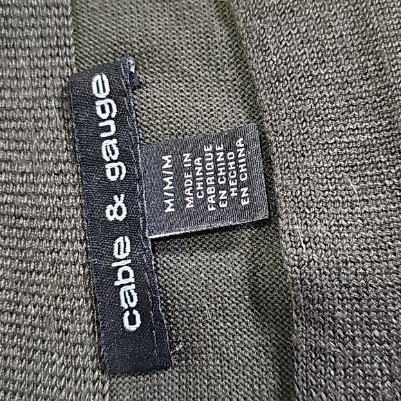 Cable & Guage medium olive green long sleeve shirt - Picture 5 of 6